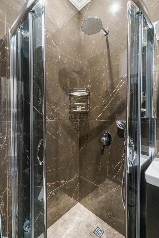 Apart Hotel D'Monica Odessa Zewnętrze zdjęcie