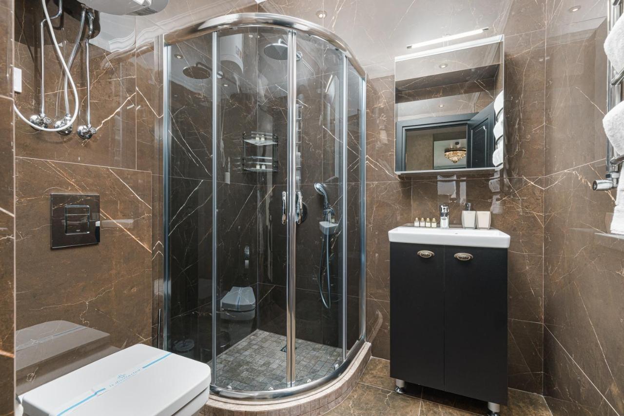 Apart Hotel D'Monica Odessa Zewnętrze zdjęcie
