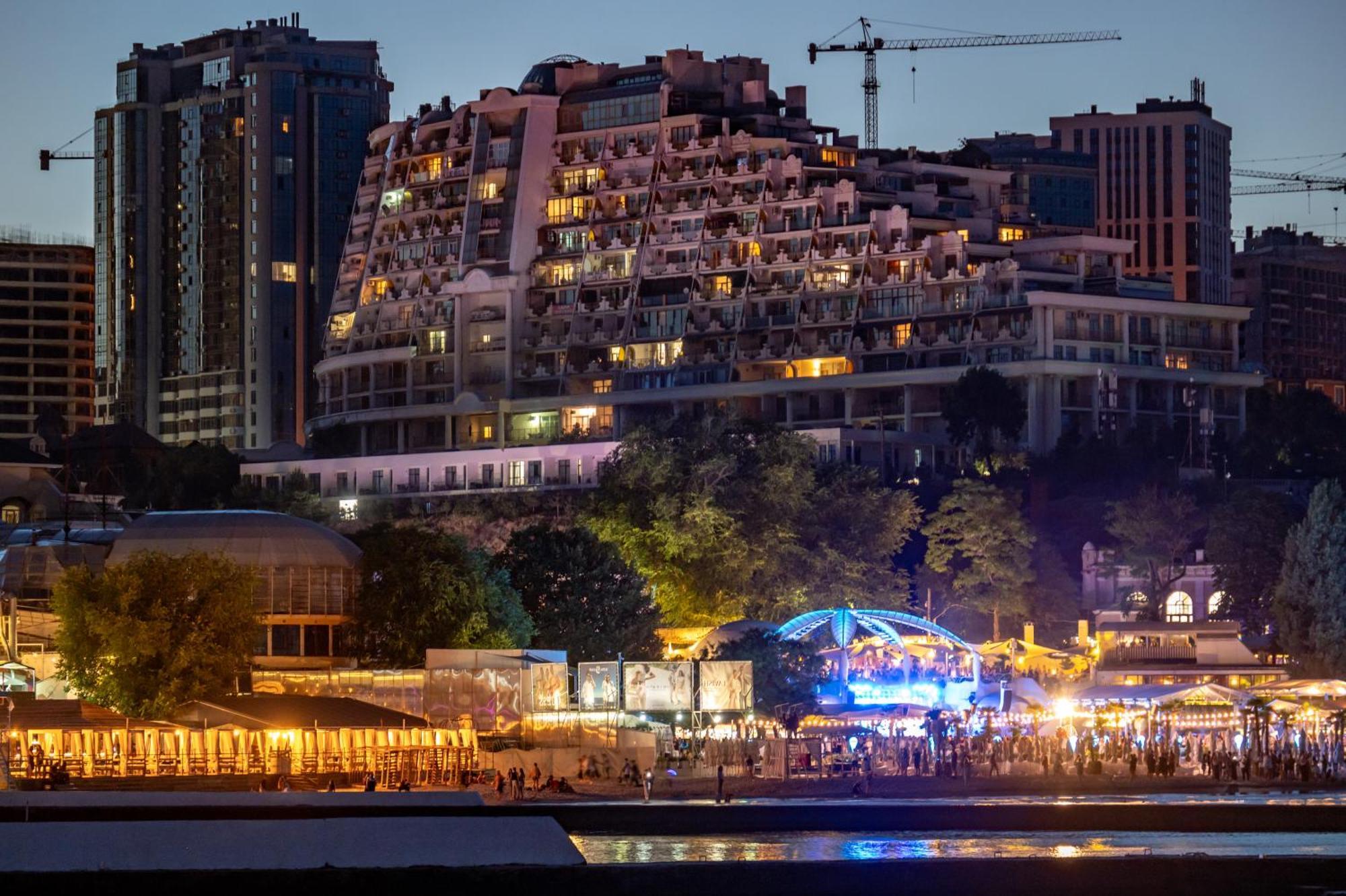Apart Hotel D'Monica Odessa Zewnętrze zdjęcie